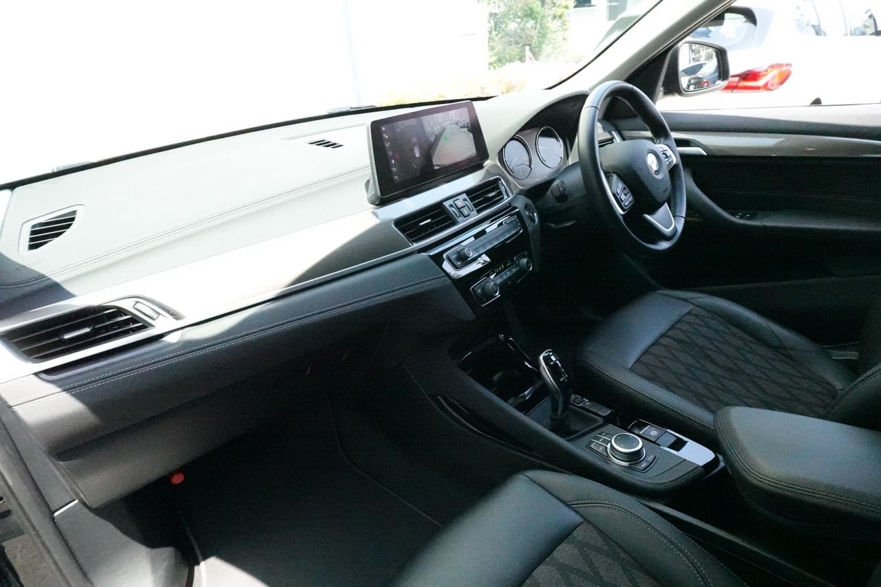 X1 sDrive18i RHD