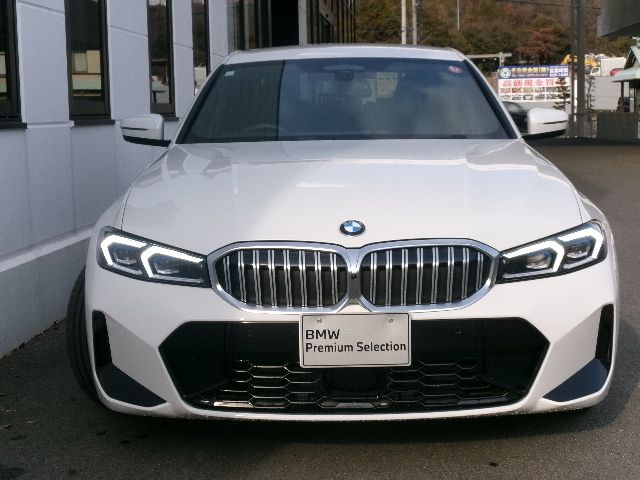 320d xDrive Berline RHD