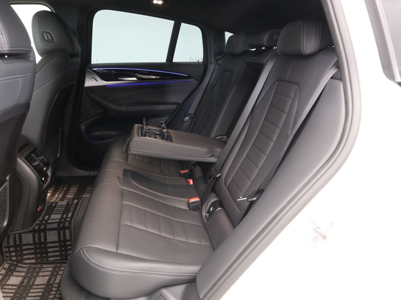 X4 xDrive20d RHD