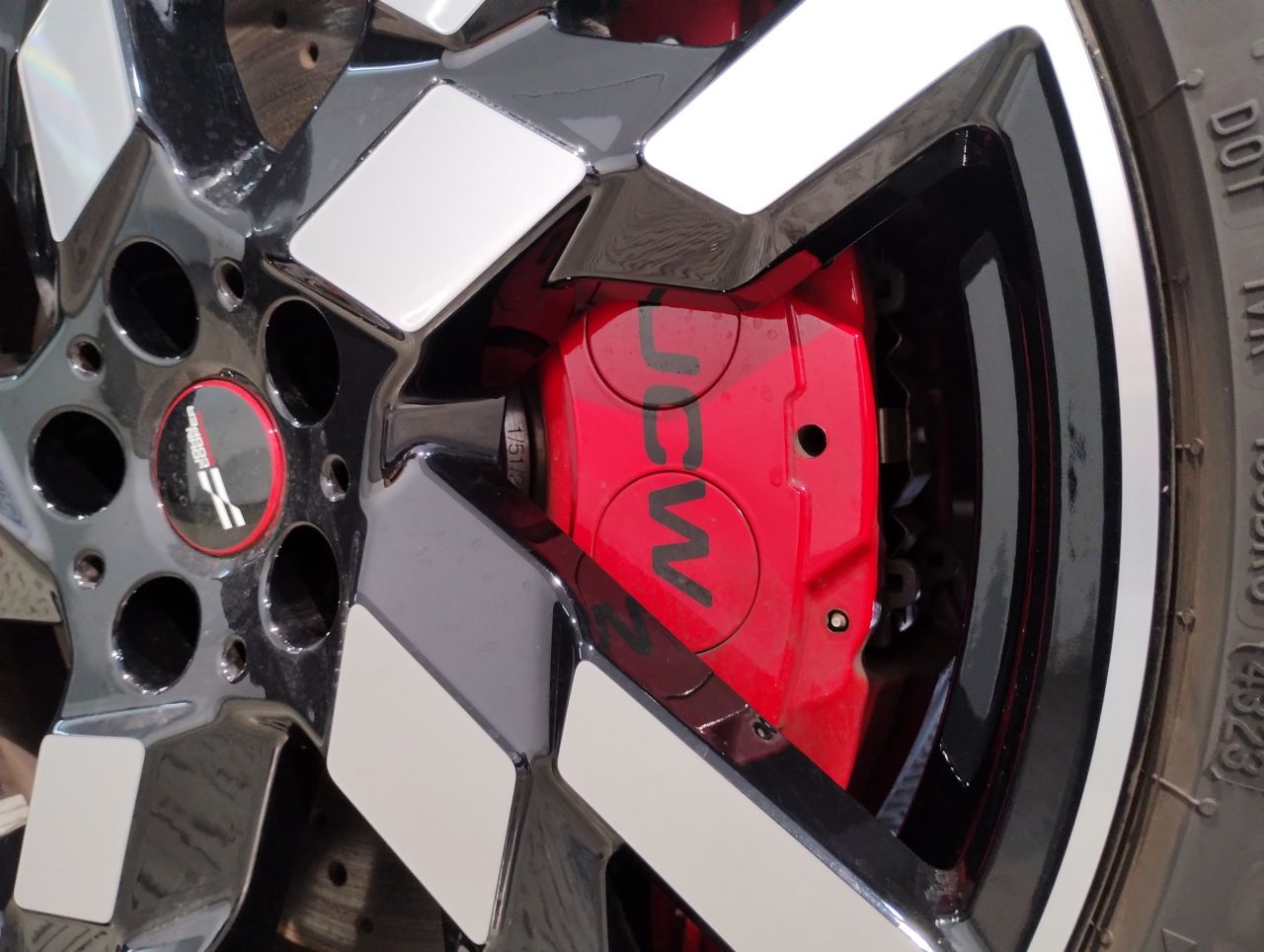 U25 MINI John Cooper Works Countryman ALL4