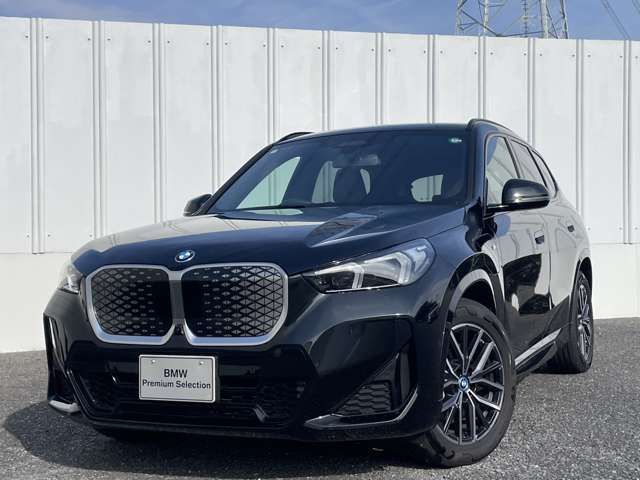 U11 iX1 xDrive30