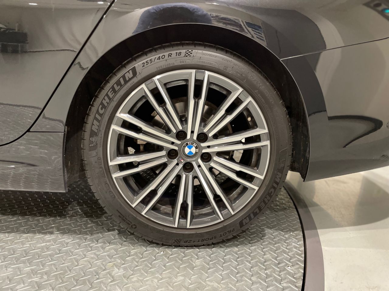 G21 318i Touring