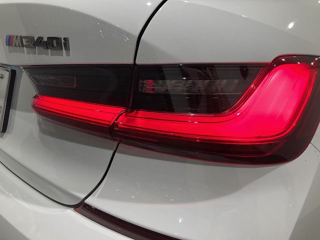 M340i xDrive Berlina