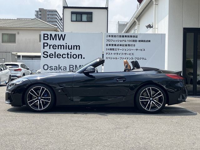 G29 z4 sDrive20i RHD