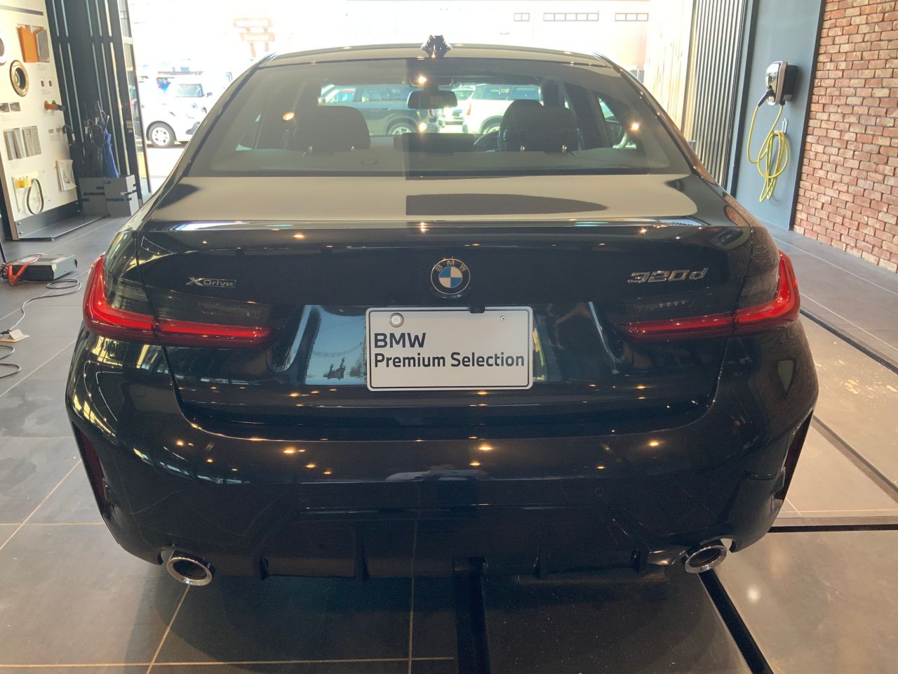 320d xDrive Berline RHD