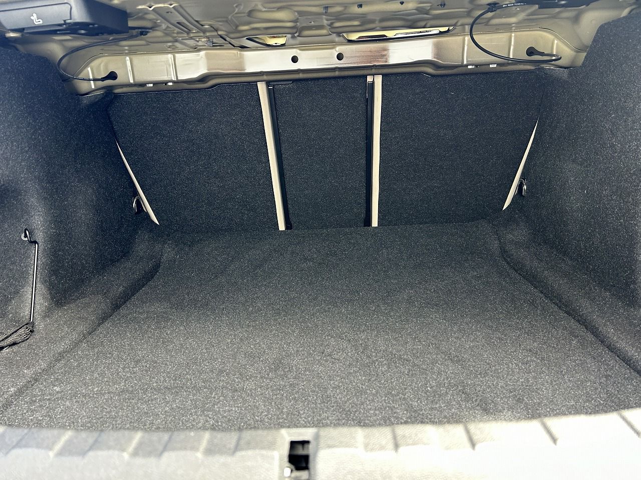 G20 320i Saloon RHD TU