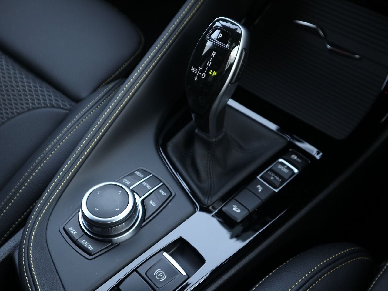 F39 X2 xDrive18d SAC B47 2.0d