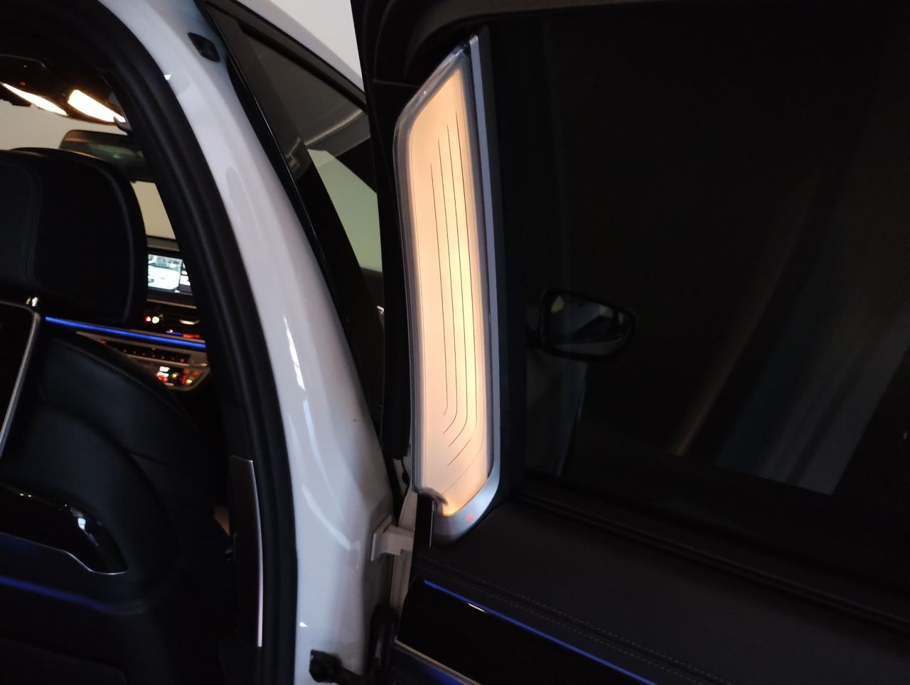 G12 740Li Saloon LCI