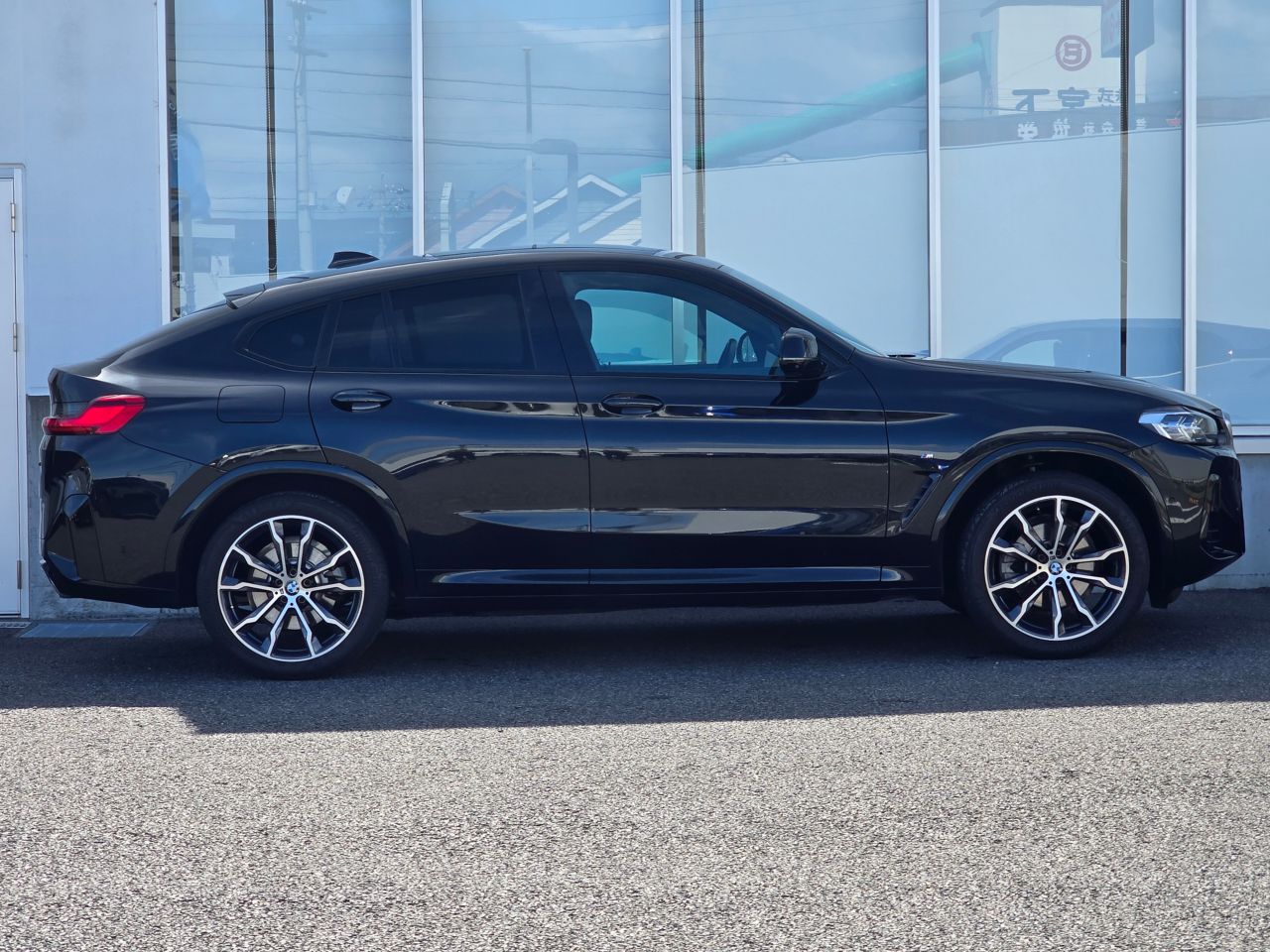 X4 xDrive20d RHD