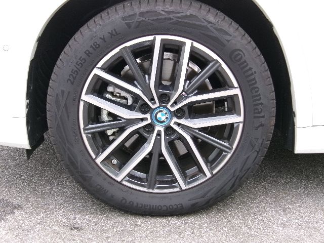 U11 iX1 xDrive30