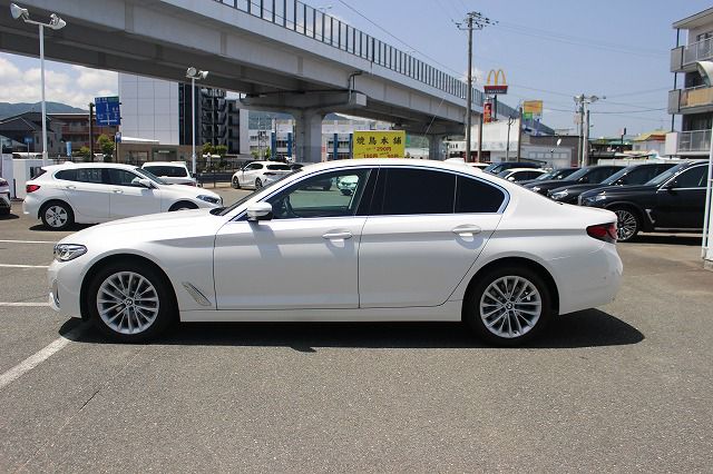 520i Sedan RHD