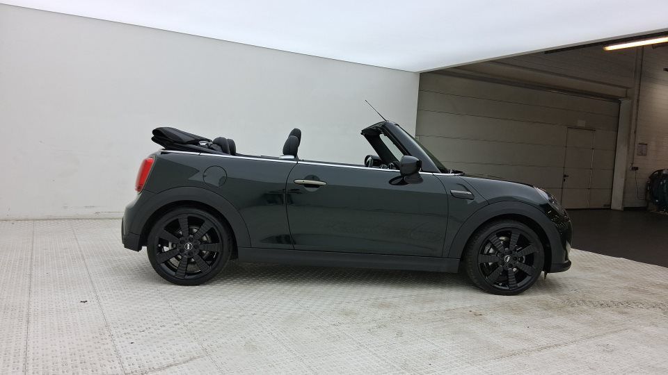 MINI Cooper Cabrio