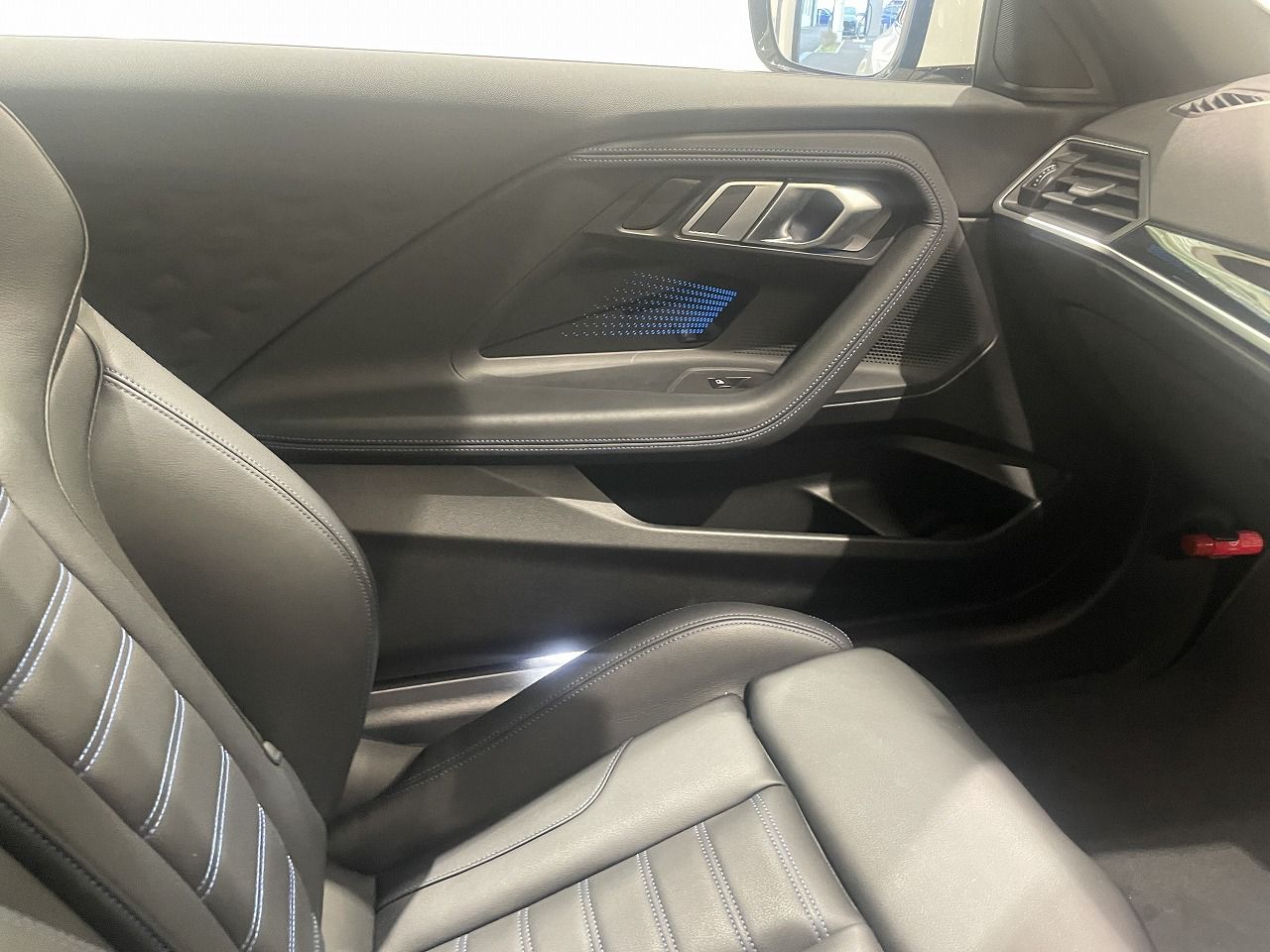G42 220i Coupe