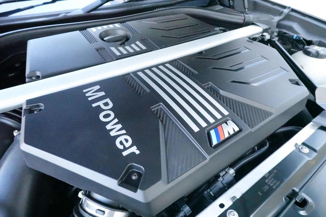 X4 M RHD