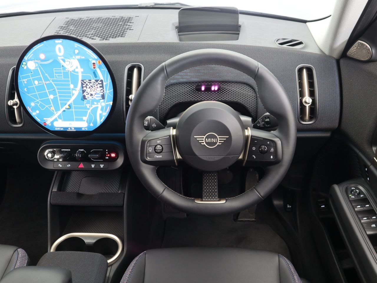 U25 MINI Countryman SE ALL4