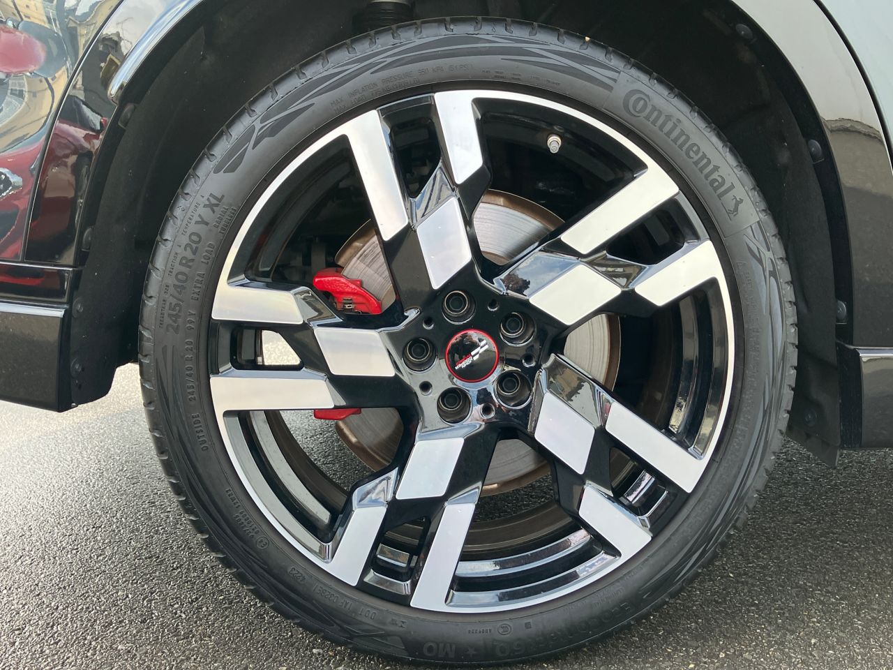 U25 MINI John Cooper Works Countryman ALL4