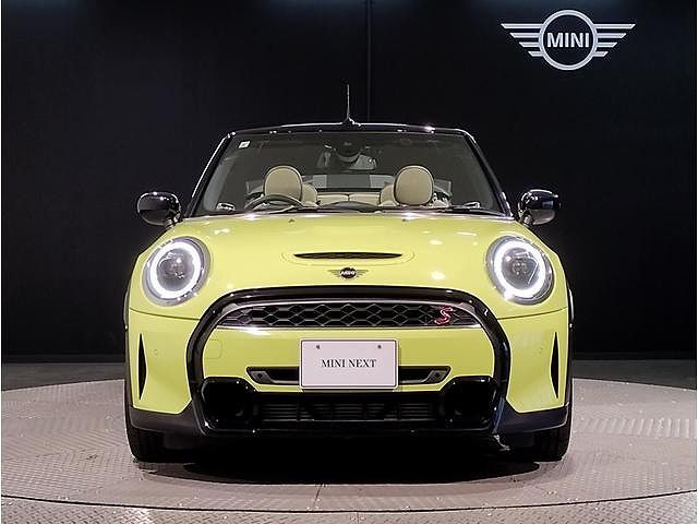 MINI Cooper S Convertible RHD