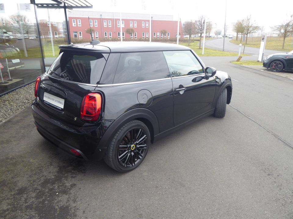 MINI Cooper SE