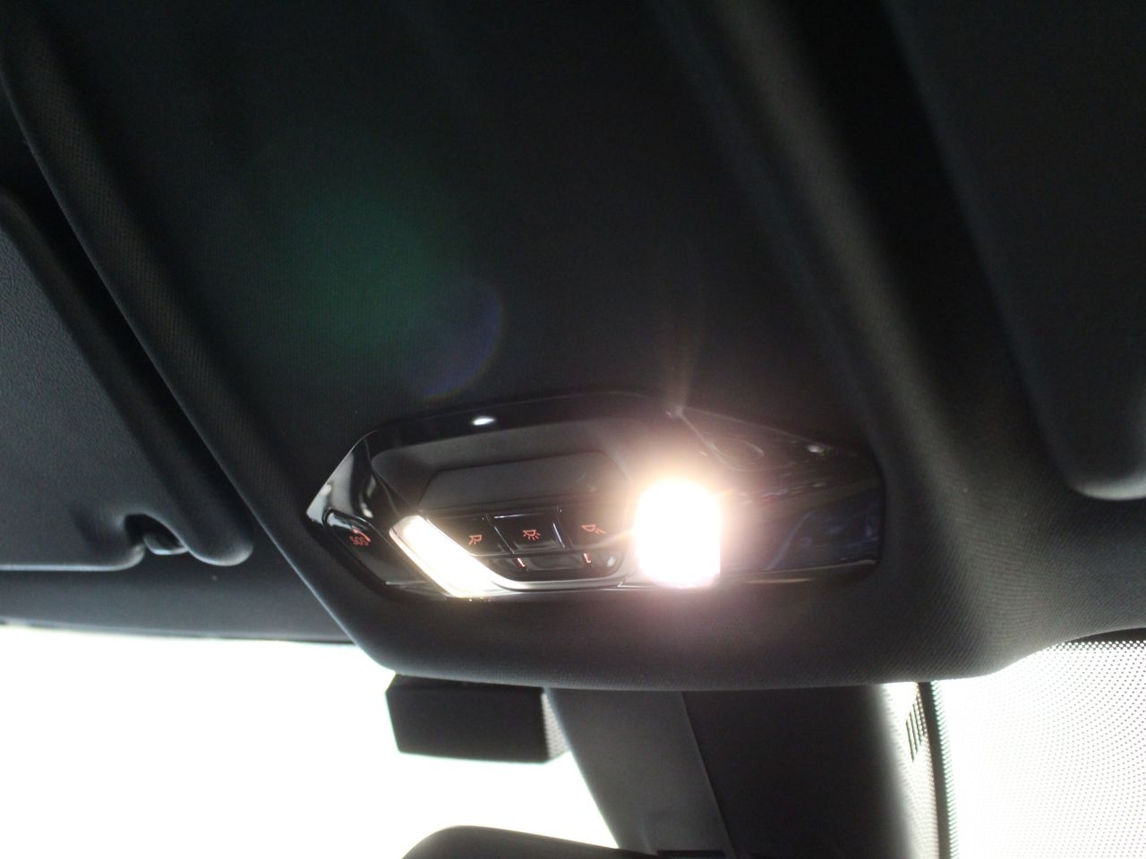 F40 118d Sports Hatch 5-door B47 2.0d