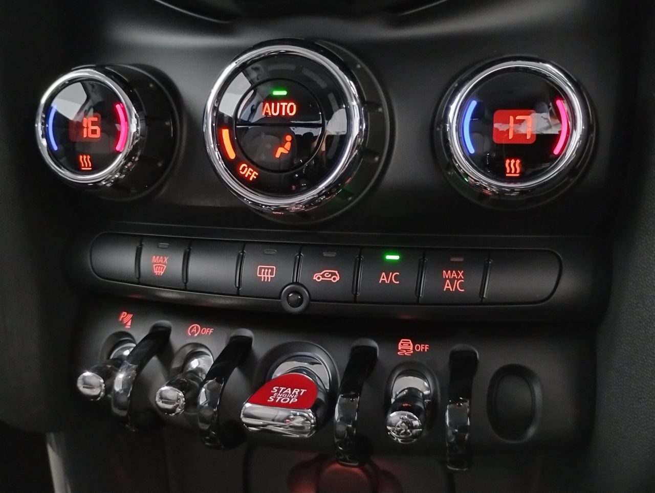 F55 COOPER D (AT)