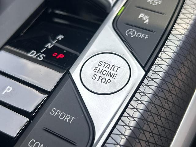320d xDrive Berline RHD