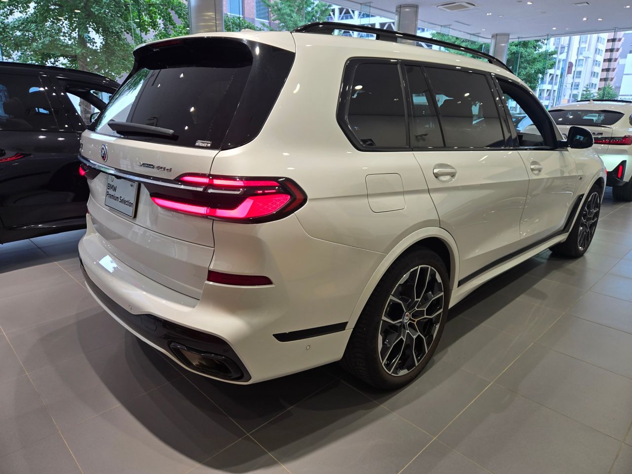 X7 xDrive40d RHD US