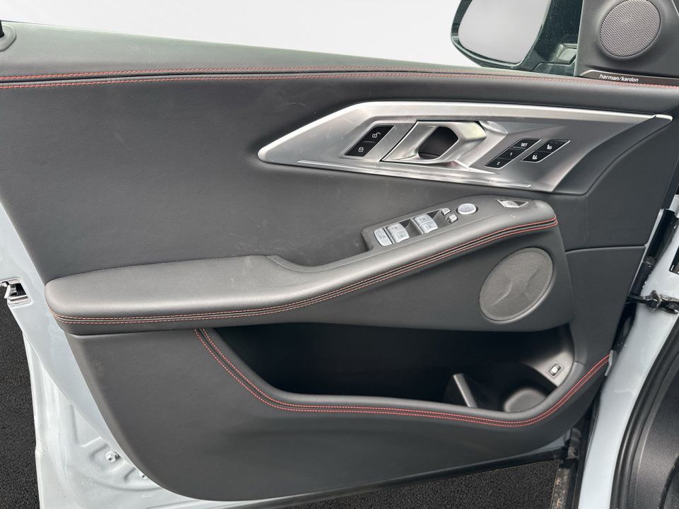 BMW XM