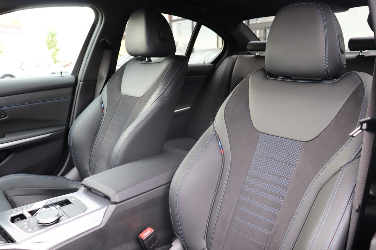 320d xDrive Berline RHD