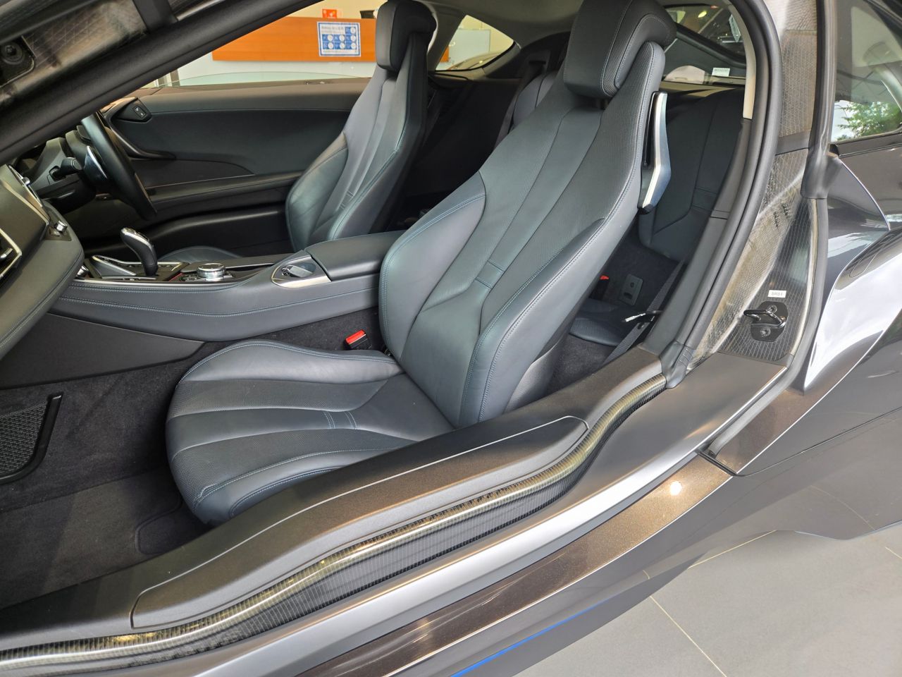 BMWI I8 RHD