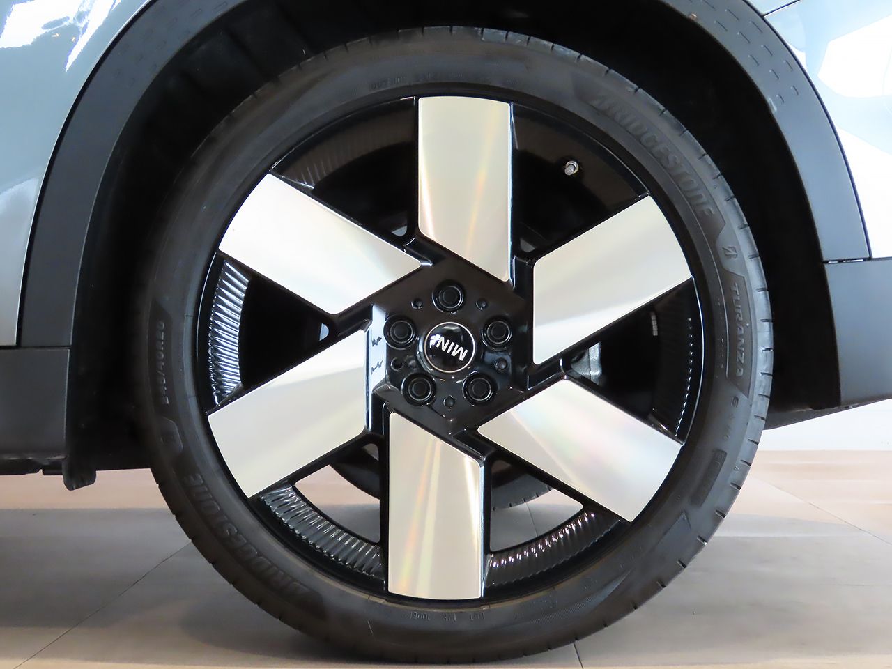 U25 MINI Countryman SE ALL4