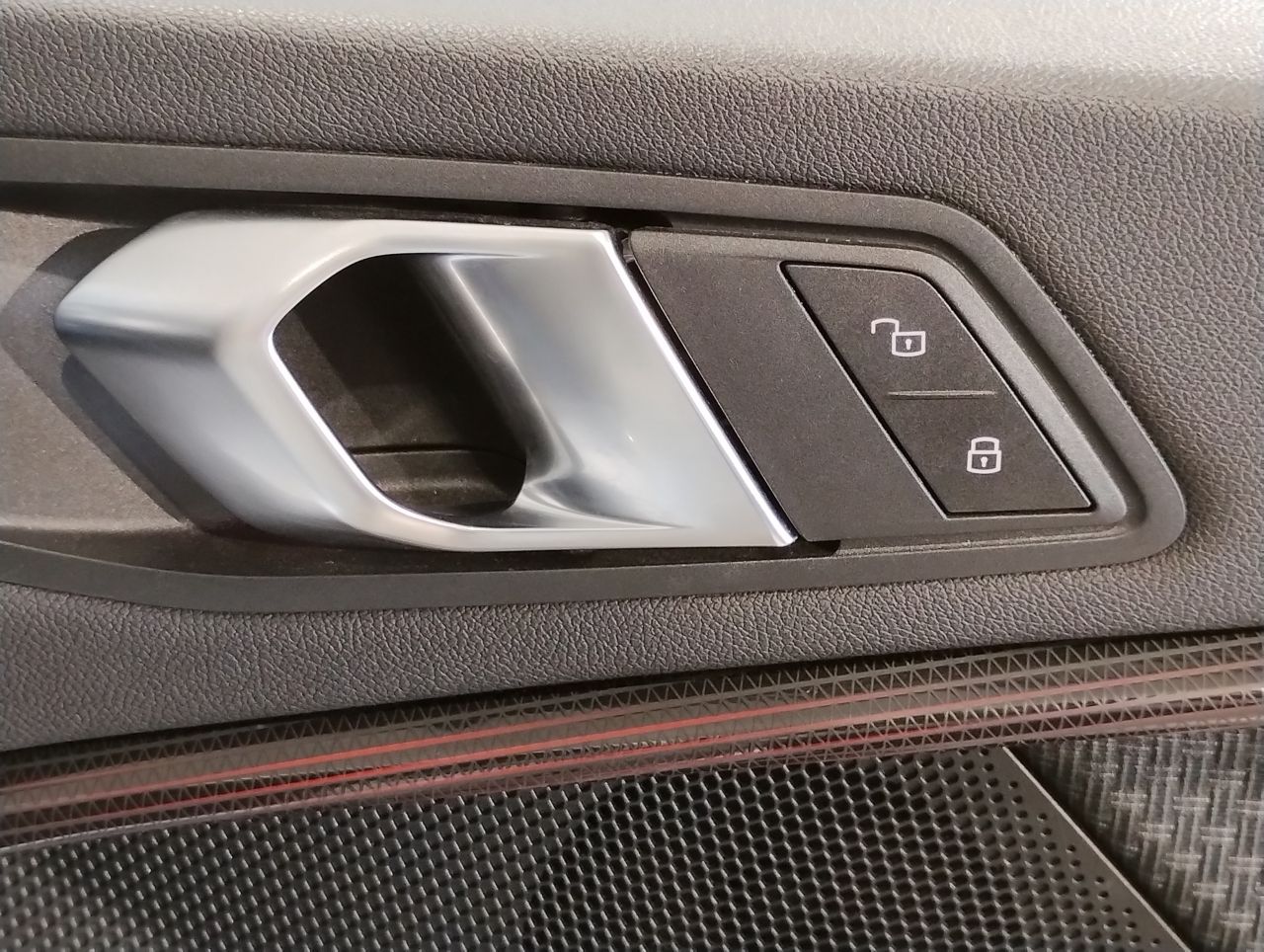 F40 118d Sports Hatch 5-door B47 2.0d