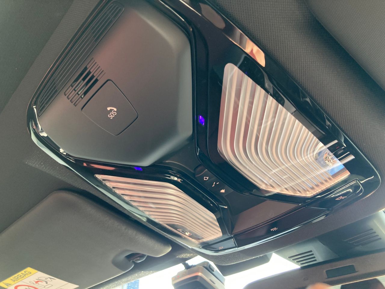 G42 220i Coupe
