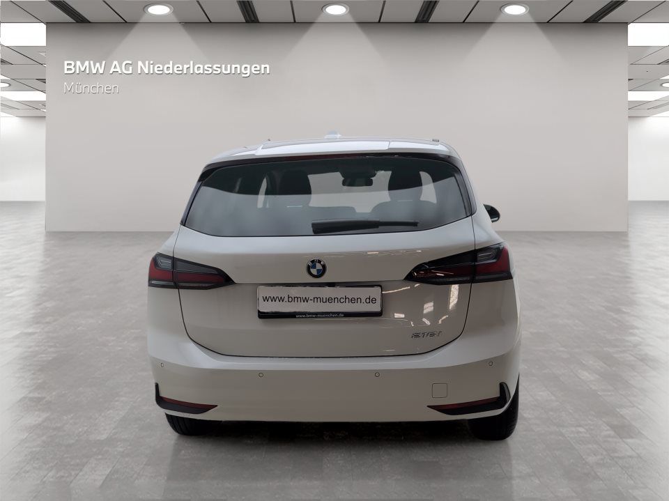 BMW 216