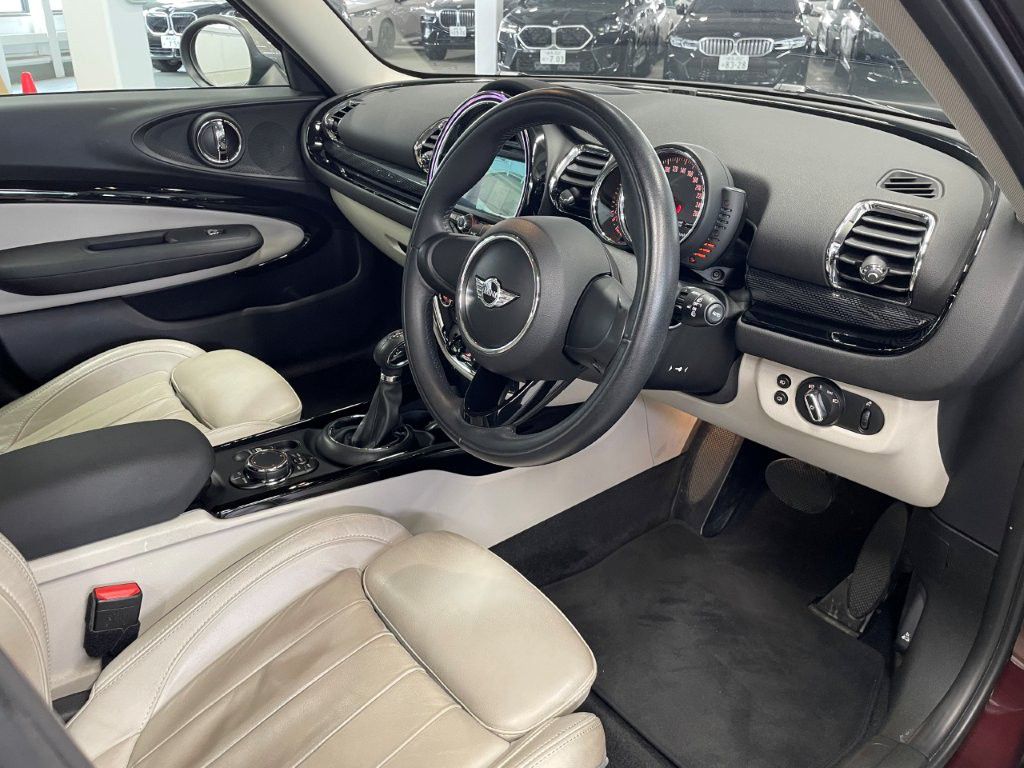 MINI COOPER S CLUBMAN