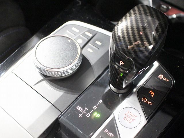 F4* **35i xDrive **** ***** B48 2.0i