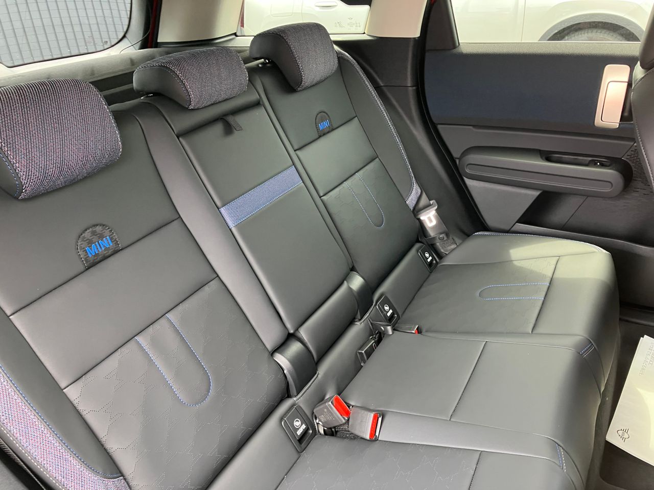 U25 MINI Countryman E