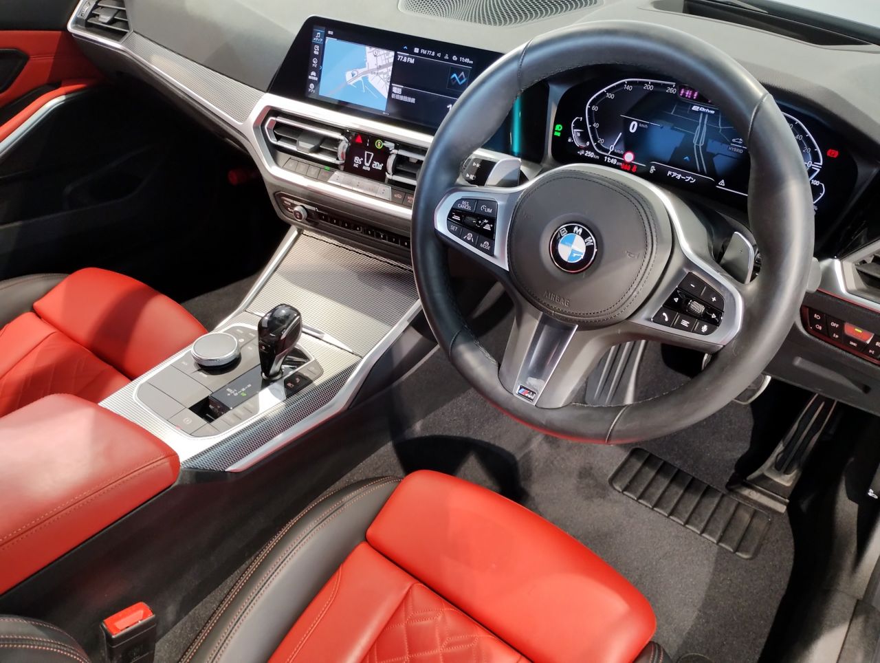 G20 330e Saloon RHD