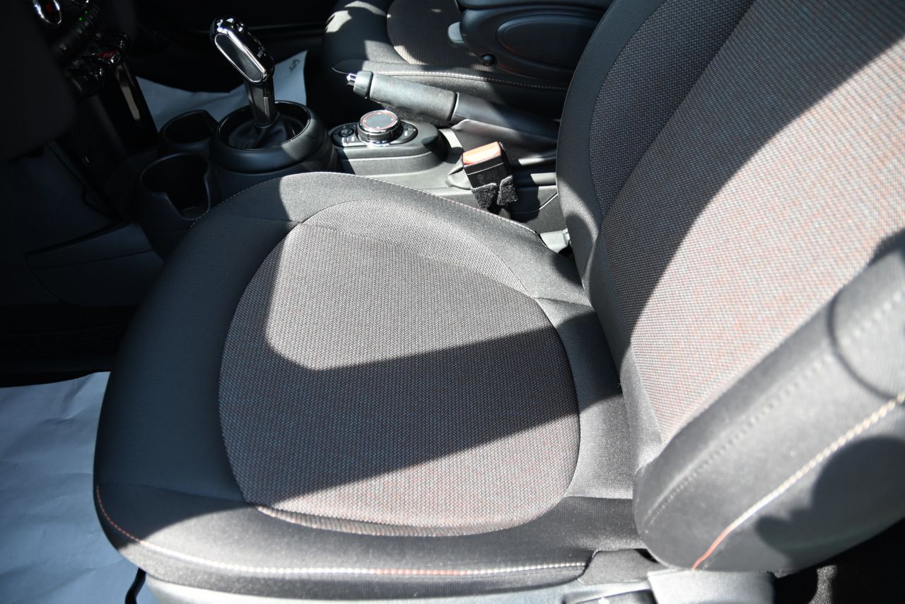 F56 MINI Cooper 3-Door Hatch LCI