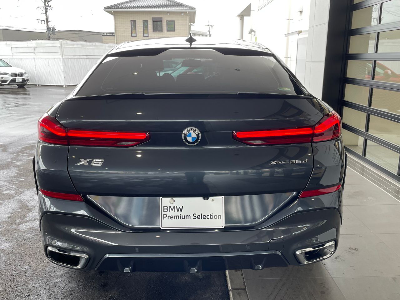 X* xDrive30d RHD