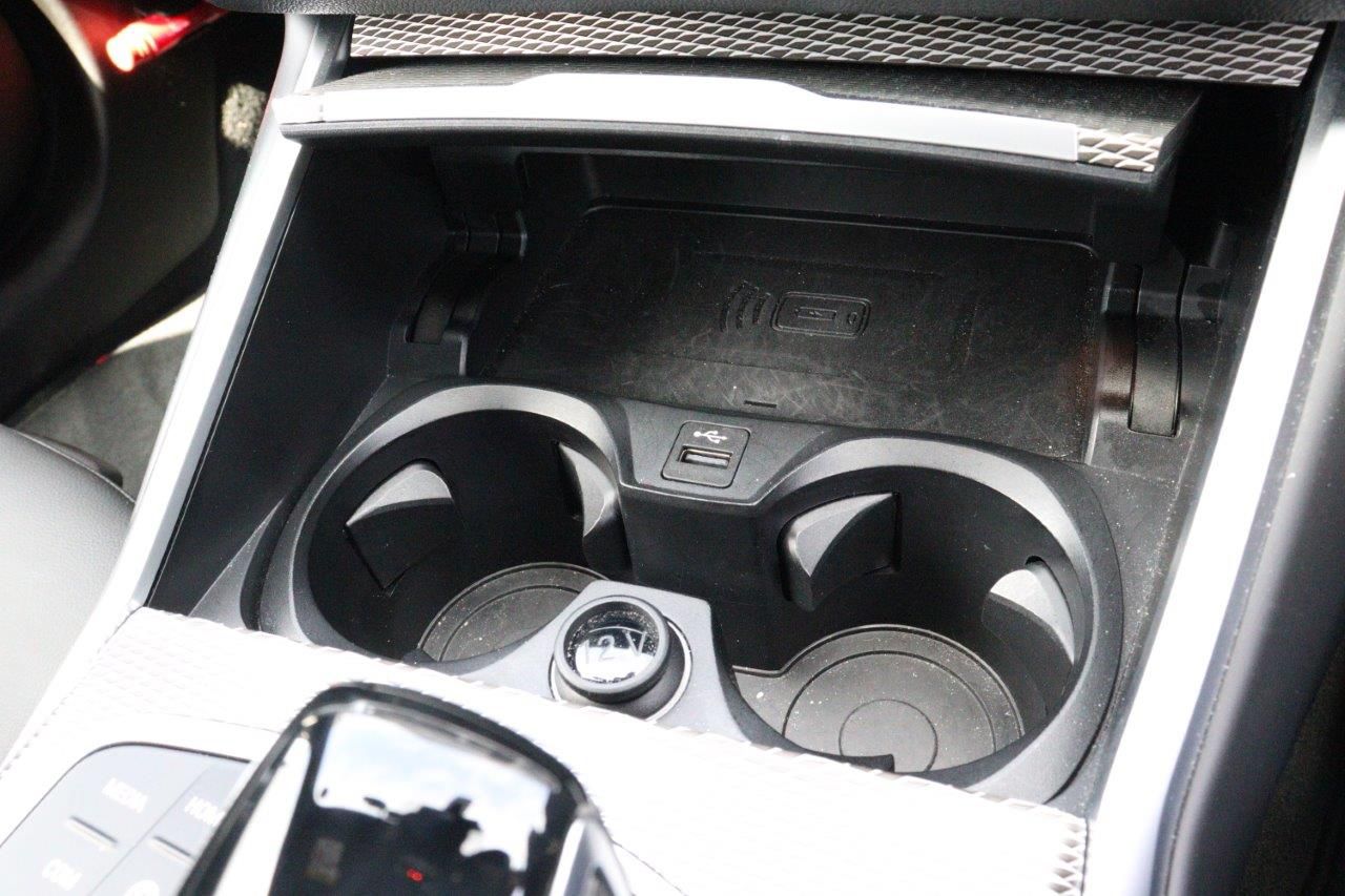 G20 320i Saloon RHD TU