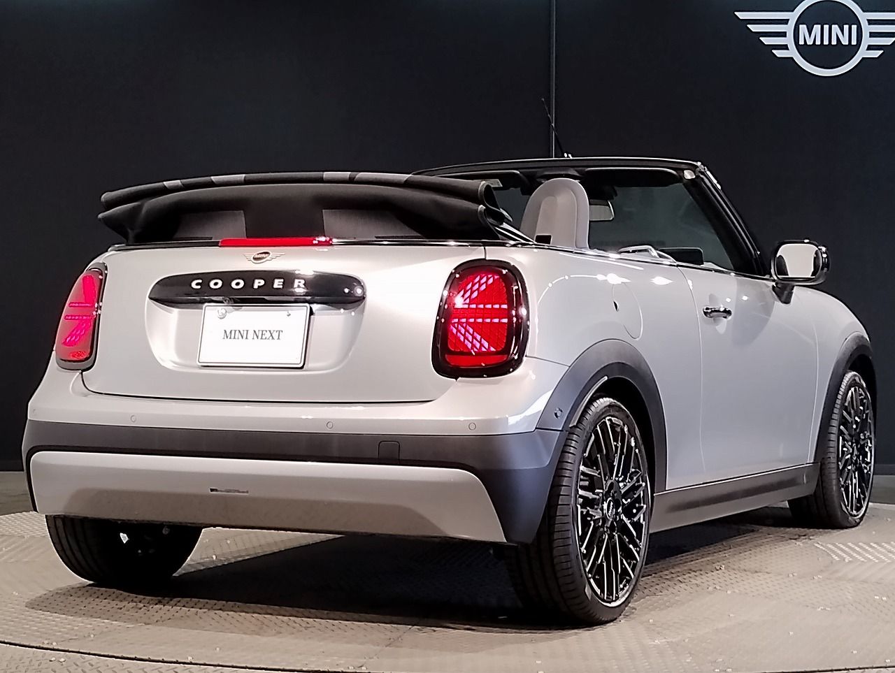F67 MINI Cooper Convertible C