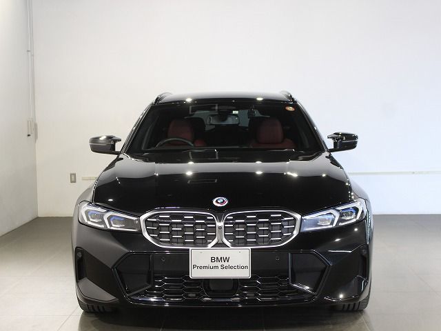 G21 M340i xDrive Touring LCI RHD