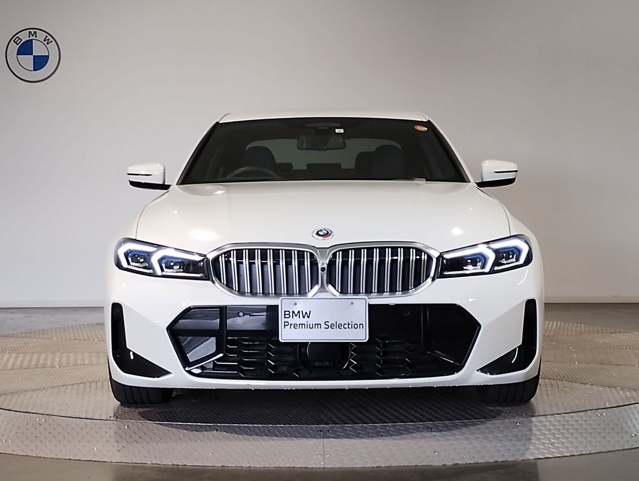 320d xDrive Berline RHD