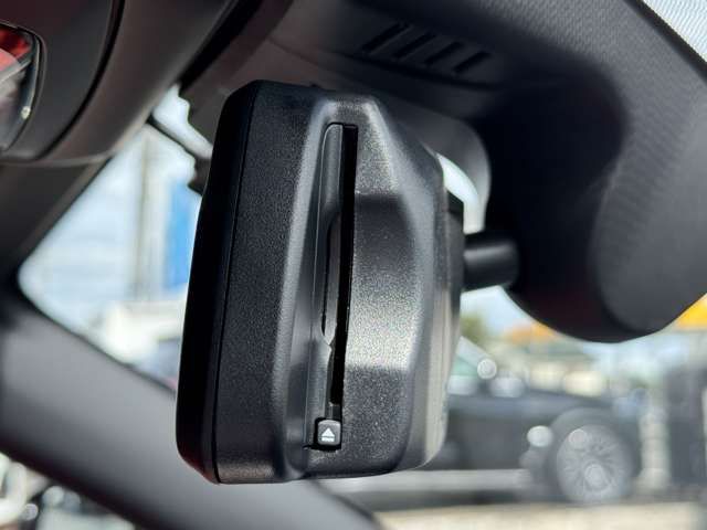 G29 z4 sDrive20i RHD