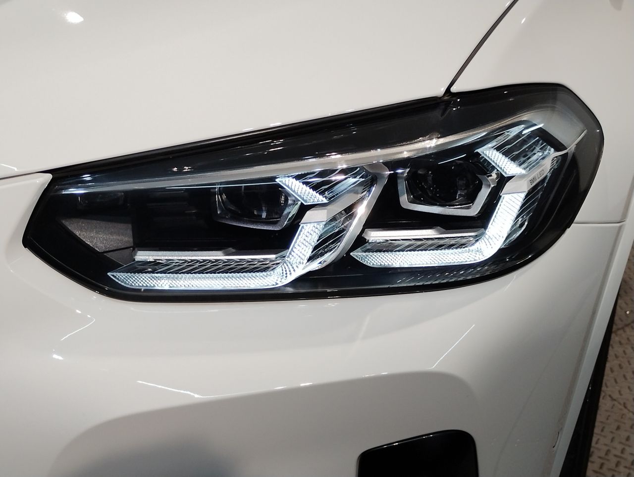 X4 xDrive20d RHD