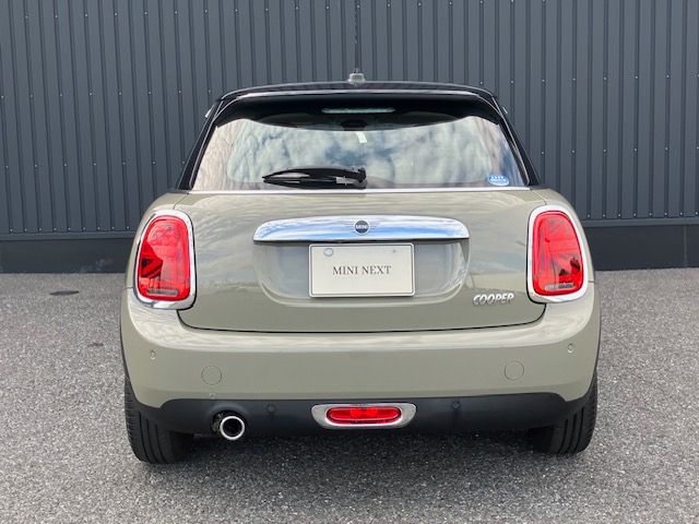 F55 MINI Cooper 5-Door Hatch LCI