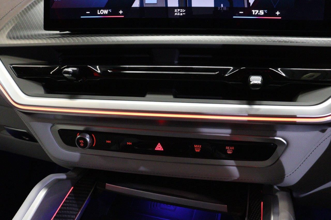 XM RHD
