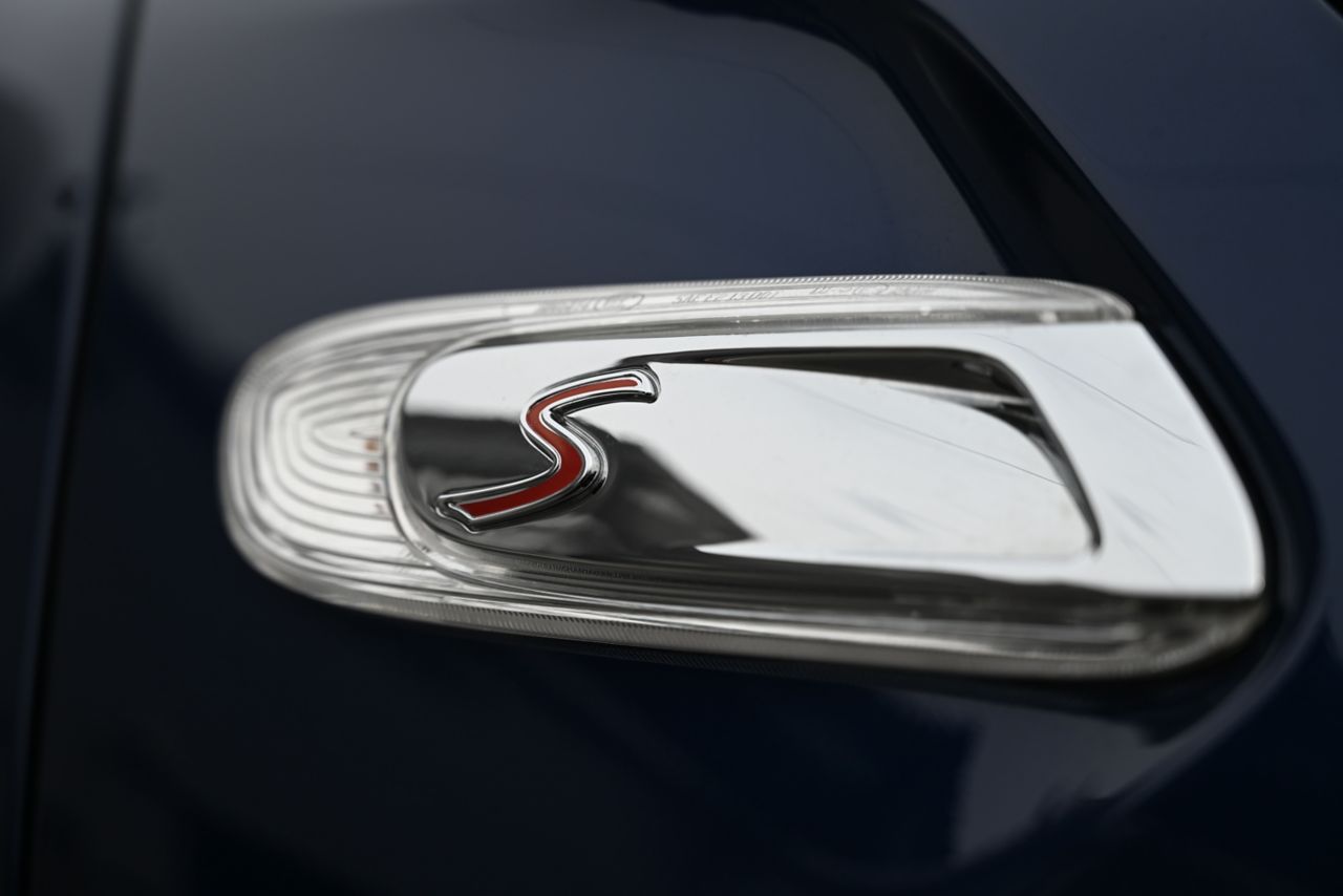 F56 MINI COOPER S