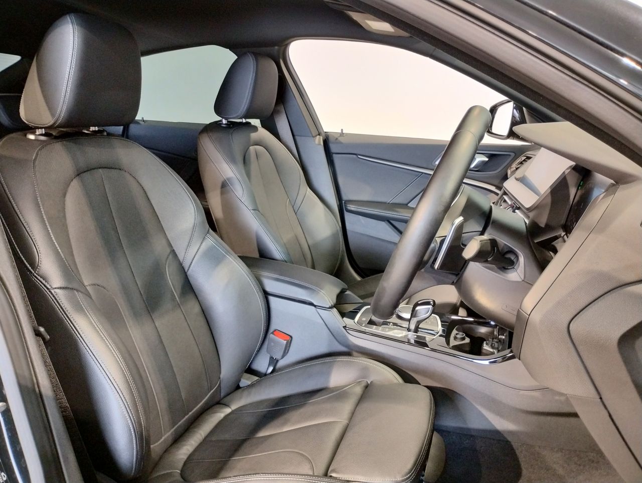 F4* **35i xDrive **** ***** B48 2.0i
