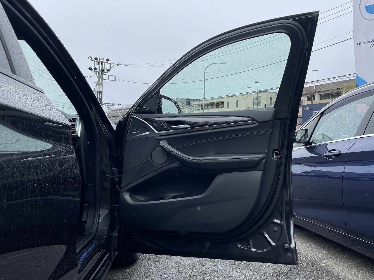 X4 M RHD
